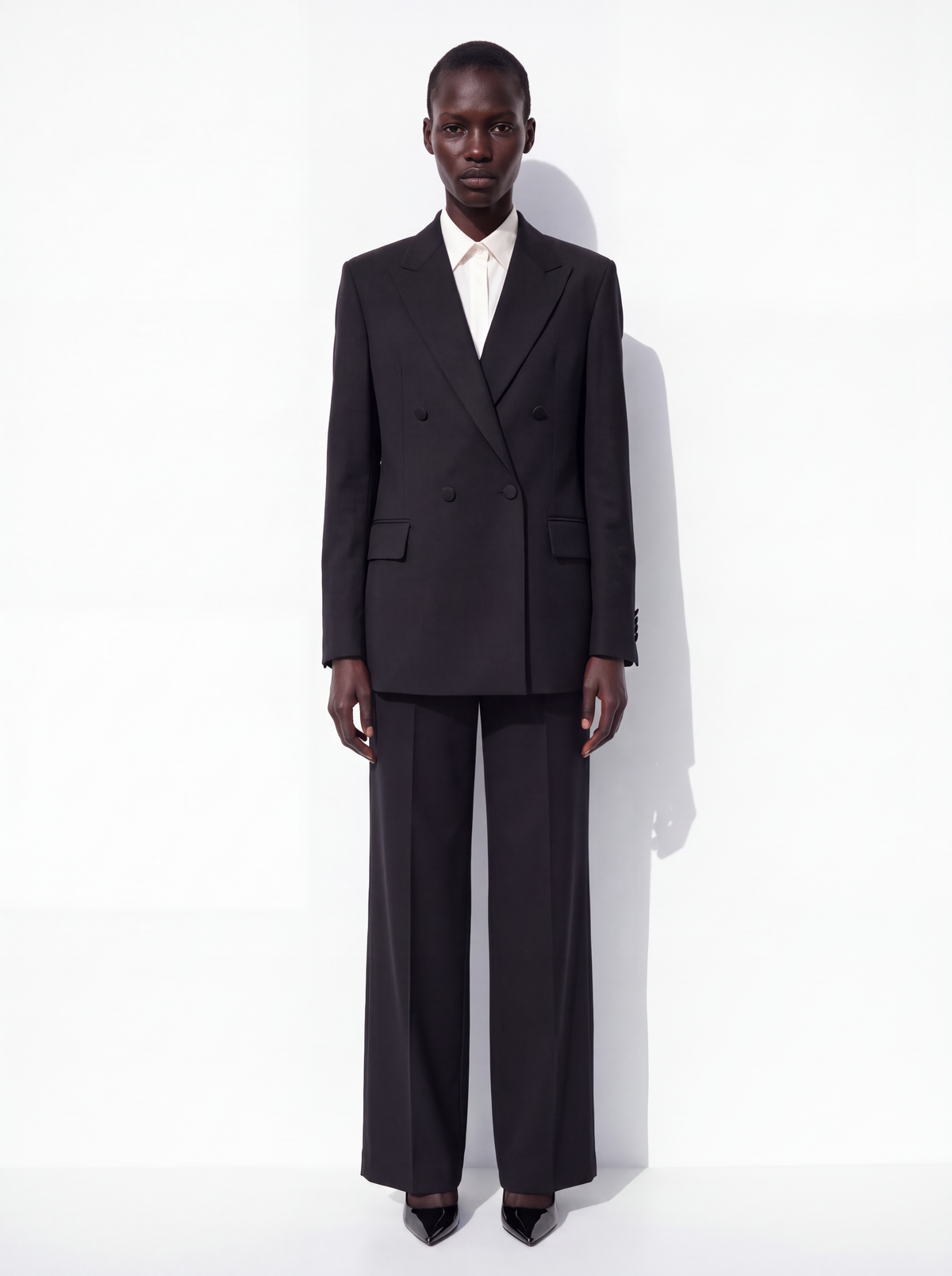 Tailleur doppiopetto 4 bottoni - nero